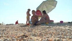 «Раньше выбирали Крым»: где теперь отдыхают украинцы (видео) «Раньше выбирали Крым»: где теперь отдыхают украинцы (видео)