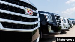 GM продає свої автівки у 192 країни під брендами Buick, Cadillac, Chevrolet, GMC, Holden та Wuling.