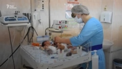 Вагітність ускладнює стан жінок, які хворі на COVID-19 – директор перинатального центру (відео) Вагітність ускладнює стан жінок, які хворі на COVID-19 – директор перинатального центру (відео)