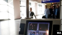 Сканирование пассажиров на наличие высокой температуры