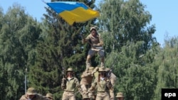 Львів'яни гуртуються щодо допомоги українському війську