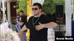 Адам Кадыров 