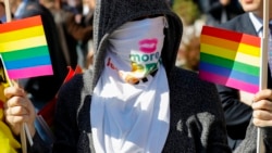 "Нас лишают права на жизнь" "Нас лишают права на жизнь"