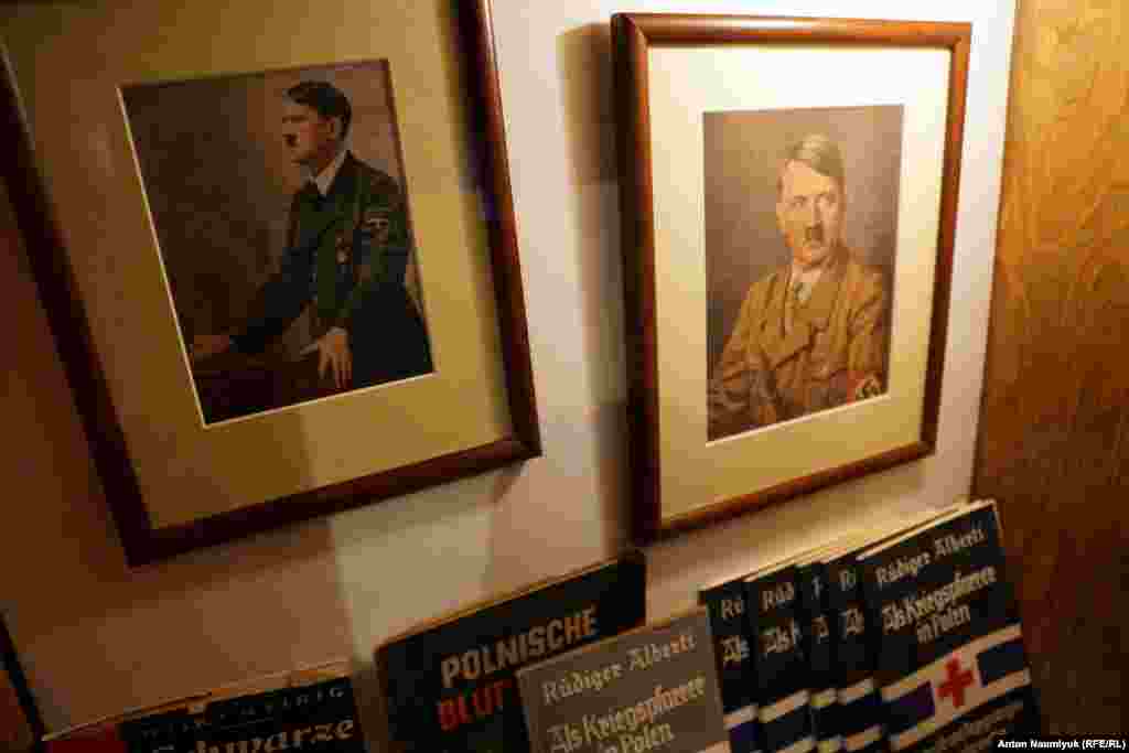 З весни 1940 року в Кракові почала діяти організація етнічних німців «Die Volksdeutsche Gemeinschaft»