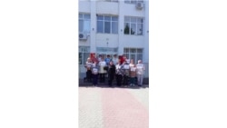 Видеообращение жителей Семикаракорского района из-за химикатов на полигоне "Южного города".mp4 Видеообращение жителей Семикаракорского района из-за химикатов на полигоне "Южного города".mp4