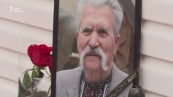 «Велич і простота». У Хотові прощалися і згадували Левка Лук’яненка (відео) «Велич і простота». У Хотові прощалися і згадували Левка Лук’яненка (відео)