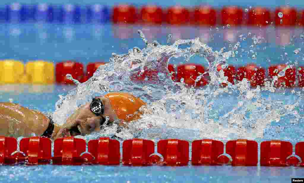 Єлизавета Мерешко, золота призерка Літніх Паралімпійських Ігор 2016 із плавання на дистанцію 100 метрів вільним стилем