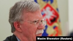 Джон Болтон во время переговоров в Москве 23 октября 2018 года