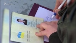 Отказ от гражданства: как крымчане живут без российского паспорта (видео) Отказ от гражданства: как крымчане живут без российского паспорта (видео)