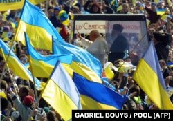 Іван Павло ІІ під час візиту в Україну. Львів, 27 червня 2001 року