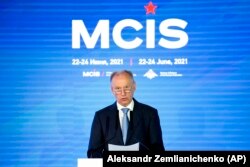 Секретар Ради безпеки Росії Микола Патрушев виступає на конференції з безпеки в Москві в червні 2021 року