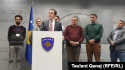 Kosovski premijer Aljbin Kurti na konferenciji 27. februara