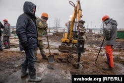 Останнє будівництво в захисній зоні Куропатів викликало протест активістів. Урешті Куропати вдалося відстояти і вберегти від забудови