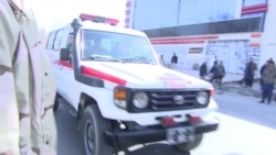 Число загиблих в результаті вибуху в Кабулі зростає (відео) Число загиблих в результаті вибуху в Кабулі зростає (відео)