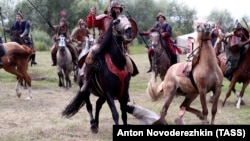 Реконструкция "Великого стояния на Угре". Лето 2019 года.