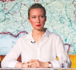 Олена Маркова