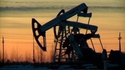 Дали американските санкции за руската нафта ќе ја забават војната на Кремљ против Украина?