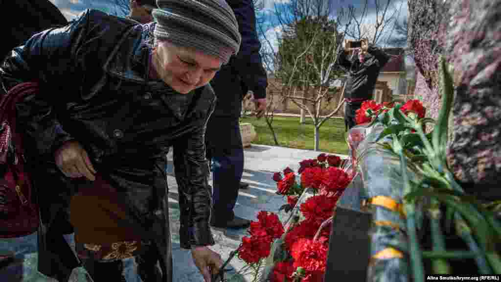 Симферополь. 166 лет со дня рождения крымскотатарского просветителя Исмаила Гаспринского, 21 марта 2017 года