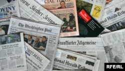 Generic – A photo of European and world newspapers, Prague, 17Jun2009