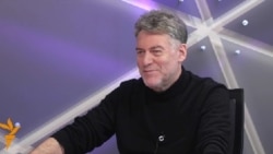 Поверх барьеров с Игорем Померанцевым Поверх барьеров с Игорем Померанцевым