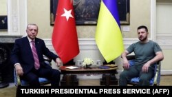 Реджеп Ердоган заявив, що «Туреччина готова взяти на себе роль посередника і прийняти мирні переговори для відновлення миру в Україні». Фото архівне