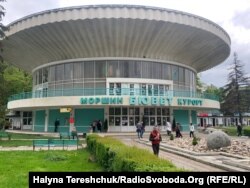 Бювет мінеральних вод