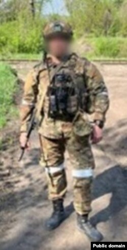 37-летний контрактник Владимир в отпуске зарезал 40-летнюю Нелли Афанасьеву на глазах ее 9-летней дочери