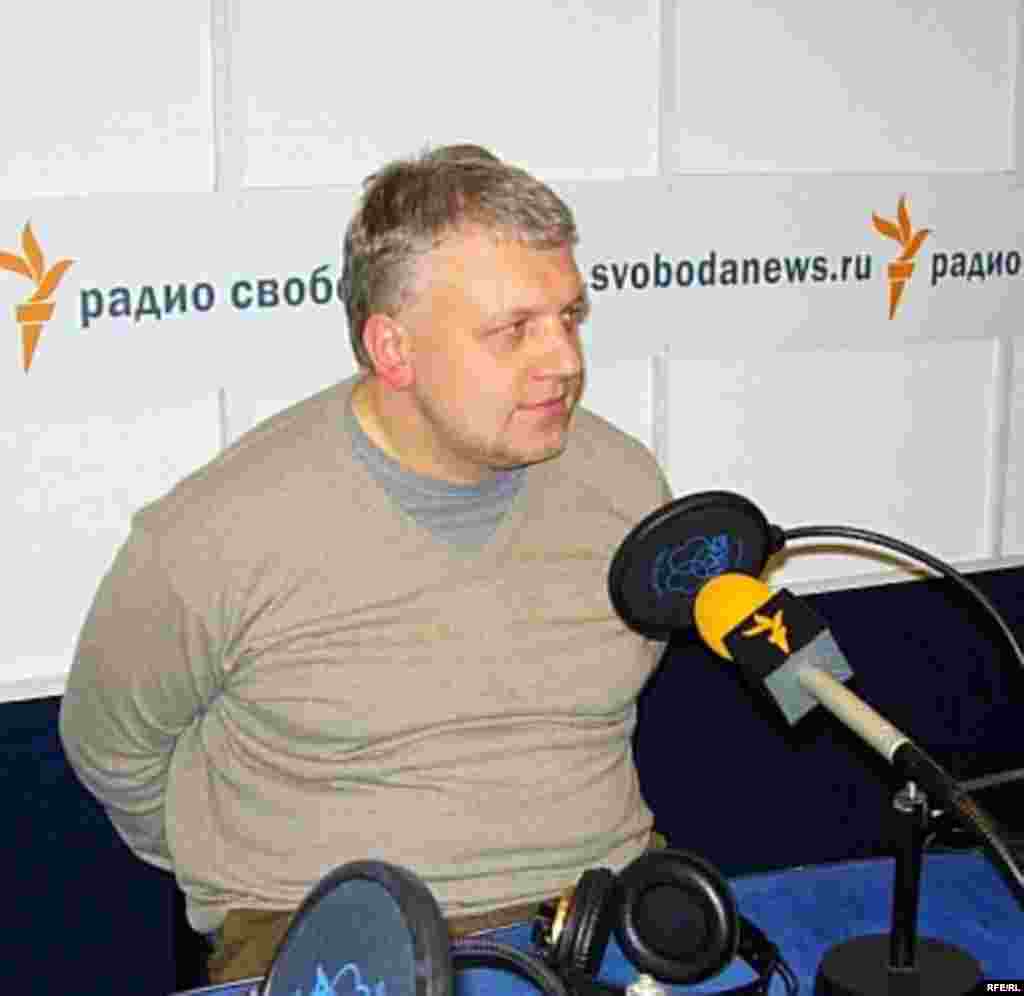 Павел Шеремет в студии Радио Свобода, 2006 год