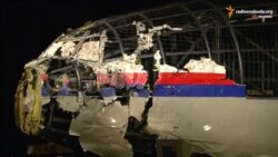 Нідерландські експерти зібрали збитий «Боїнг» із уламків (відео) Нідерландські експерти зібрали збитий «Боїнг» із уламків (відео)