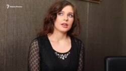 "В их песнях - истина". Аюбов и Муцураев в исполнении русской девушки "В их песнях - истина". Аюбов и Муцураев в исполнении русской девушки