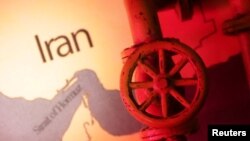 საერთაშორისო ენერგეტიკული სააგენტოს მონაცემებით, ირანს სრუტით დღეში 1.7 მილიონ ბარელამდე ნავთობი გადააქვს.