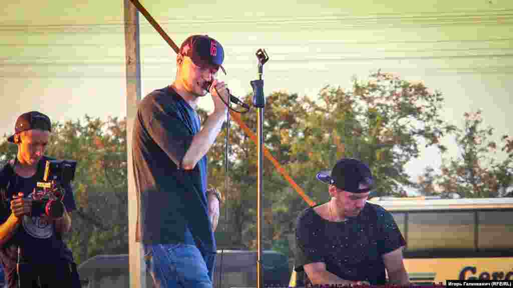 «Концертом для украденной земли» назвал инициативу украинской группы арт-директор Белорусского свободного театра Николай Халезин