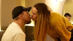 «З такими травмами я знайшов сили для відкриття бізнесу». Історія сім’ї ветерана з Харківщини, яка створила заклад у Львові (відео)
 «З такими травмами я знайшов сили для відкриття бізнесу». Історія сім’ї ветерана з Харківщини, яка створила заклад у Львові (відео)