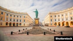 Монумент Дюку в Одесі