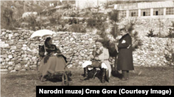 Crnogorska kraljica i kralj Milena i Nikola na Rijeci Crnojevića