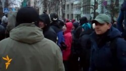 Опозиція перенесла епіцентр протестів під адміністрацію президента