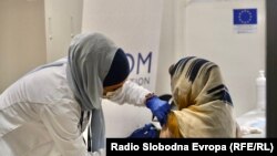 Vakcinacija migranata u kampu Ušivak blizu Sarajeva, 29. septembar 2021.