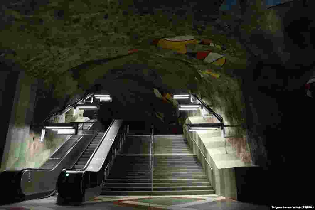 Один із входів/виходів на станції Kungstradgarden