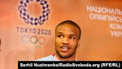 Олімпійький чемпіон Жан Беленюк