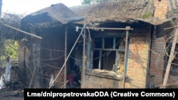 Ілюстраційне фото. Наслідки російського обстрілу в Нікопольському районі, вересень 2024 року
