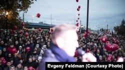 Алексей Навальный на открытии штаба, архивное фото