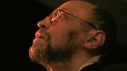 «Не припоминаю своего детского скелета» «Не припоминаю своего детского скелета»