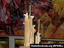 Скульптура із дерева