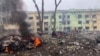 Наслідки обстрілу дитячої лікарні та пологового будинку в Маріуполі Донецької області, 9 березня 2022 року
