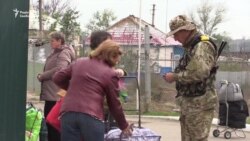 У Станиці Луганській не відбулося розведення сил (відео) У Станиці Луганській не відбулося розведення сил (відео)