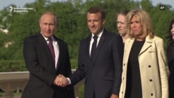 Macron Meets Putin in St. Petersburg Macron Meets Putin in St. Petersburg