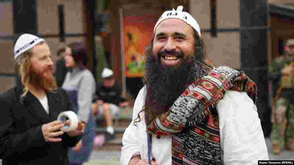 Хасиди напередодні Рош га-Шана, Умань, 30 вересня 2024 року  