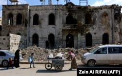 Вулиця в північному сирійському місті Аазаз поблизу кордону з Туреччиною, квітень 2017 року