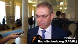 Сергій Пашинський, голова парламентського комітету з питань нацбезпеки і оборони