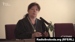 Суддя Подільського районного суду Києва Валентина Декаленко так і не пояснила, чому рішення виявилося засекреченим